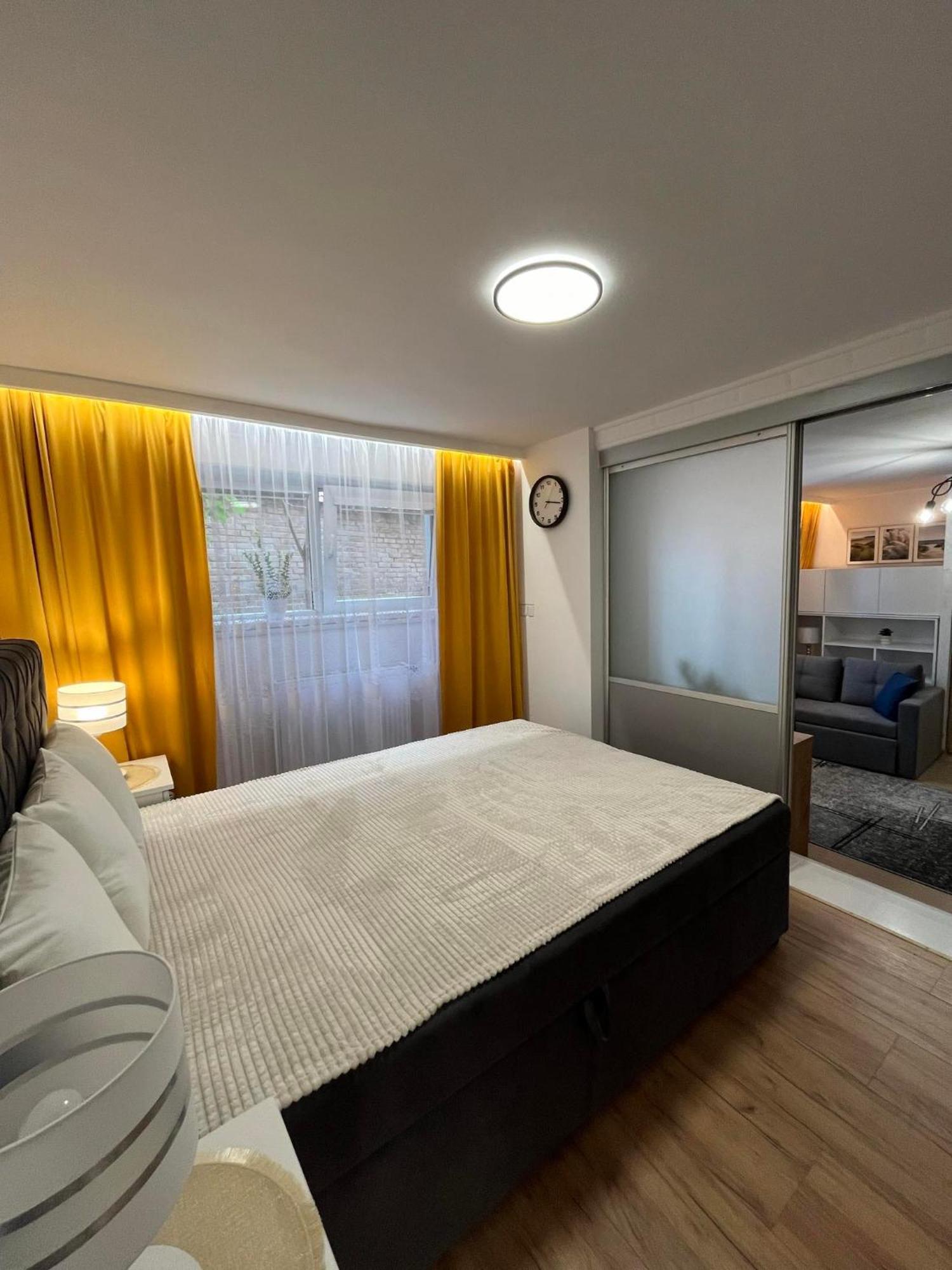Apartament Lena Przemyśl Buitenkant foto